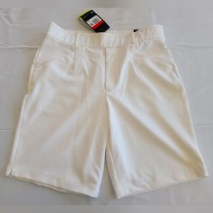 Women's Nike Golf Shorts Bermuda Style White size Large New With Tags